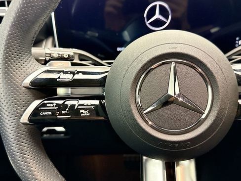 Certified 2023 Mercedes-Benz GLC 300 4MATIC image 11