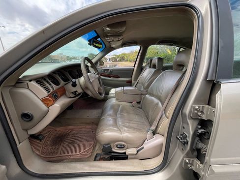 Used 2000 Buick Le Sabre Custom w/ Prestige Opt Pkg image 23