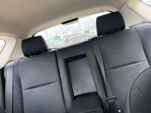 Used 2011 MAZDA MAZDA3 s Sport FWD image 16