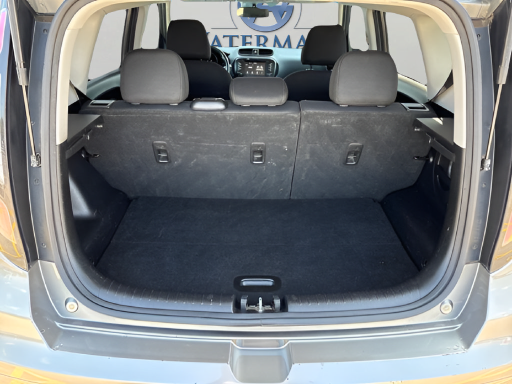 Used 2018 Kia Soul + FWD image 23