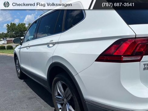 Used 2019 Volkswagen Tiguan SEL Premium AWD/4WD image 8