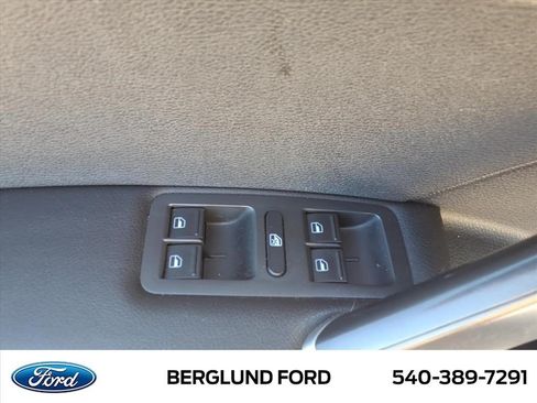 Used 2020 Volkswagen Passat 2.0T S FWD image 18