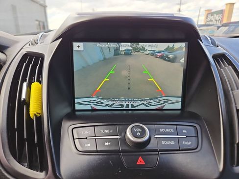 Used 2018 Ford Escape SE w/ SE Sport Appearance Package FWD image 20