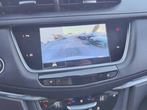 Used 2024 Cadillac XT6 Luxury w/ LPO, Floor Liner Package image 14