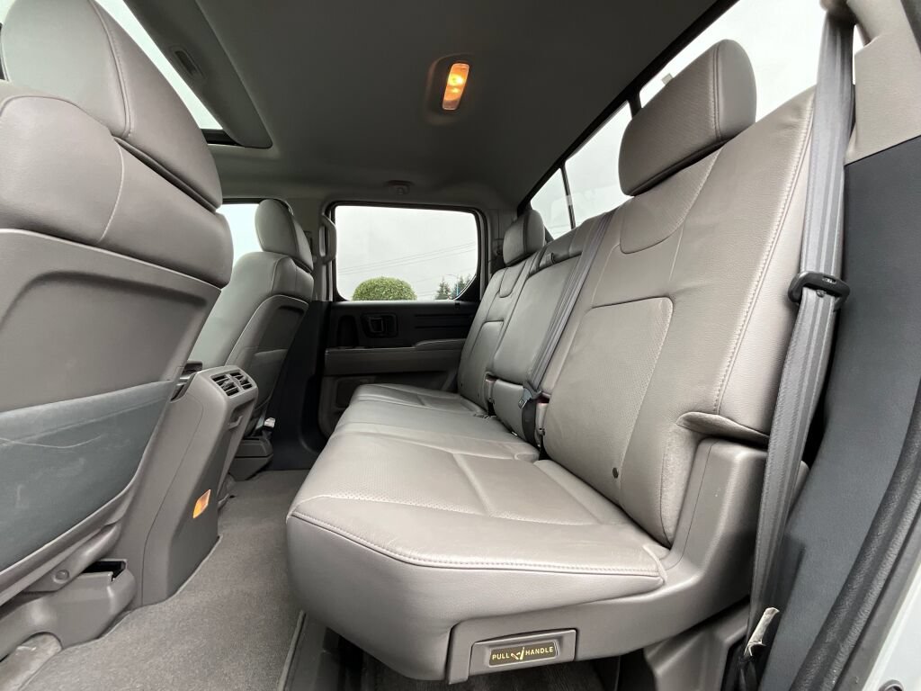 Used 2014 Honda Ridgeline RTL image 13
