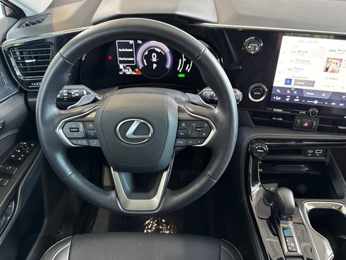 Certified 2026 Lexus NX 350h AWD w/ Accessory Package (2T) image 18