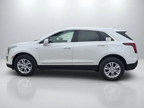 New 2026 Cadillac XT5 Luxury image 8