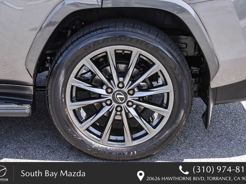 Used 2024 Lexus LX 600 F Sport AWD/4WD image 10