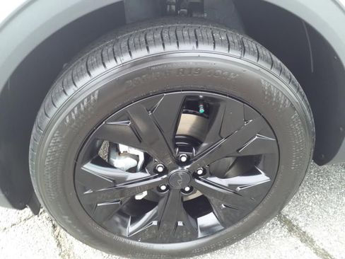 Used 2025 Kia Sportage X-Line w/ Premium Package image 14