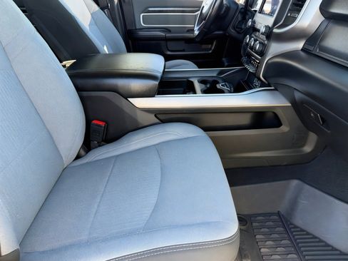 Used 2020 RAM 2500 Big Horn w/ Level 2 Equipment Group image 30