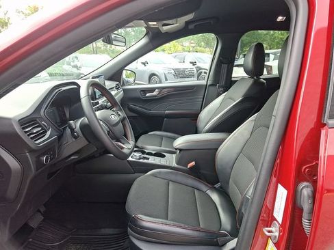 Used 2025 Ford Escape ST-Line AWD/4WD image 13