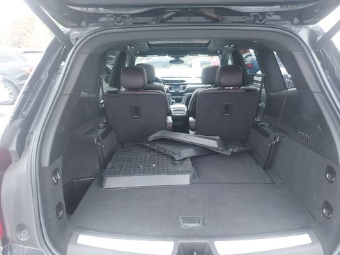 Used 2021 Cadillac XT6 Premium Luxury image 18