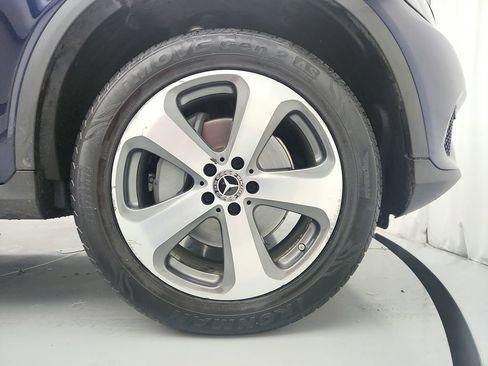 Used 2017 Mercedes-Benz GLC 300 GLC 300 image 41