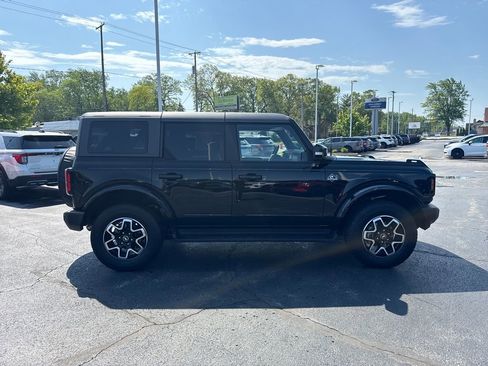 Used 2025 Ford Bronco Outer Banks AWD/4WD image 6