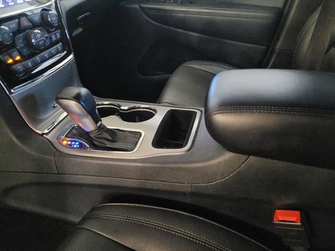 Used 2022 Jeep Grand Cherokee Laredo E image 26