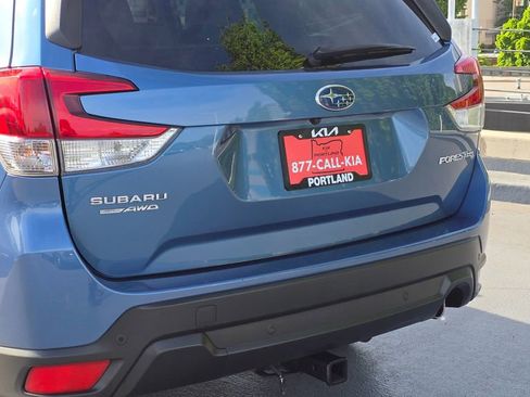 Used 2023 Subaru Forester Limited AWD/4WD image 13