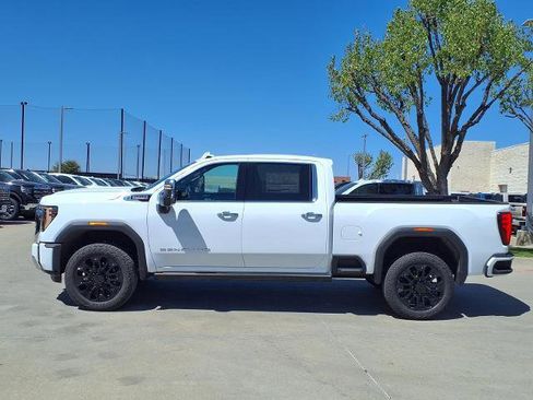 New 2026 GMC Sierra 2500 Denali w/ Denali Reserve Package AWD/4WD image 27