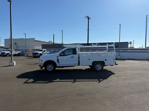 New 2026 Ford F350 XL w/ XL Chrome Package RWD image 4