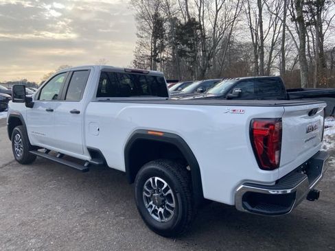 Used 2025 GMC Sierra 3500 Pro AWD/4WD image 4