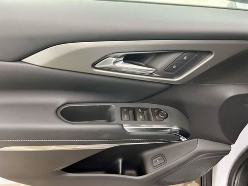 New 2026 Chevrolet Traverse LT AWD/4WD image 21