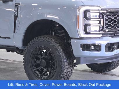 New 2026 Ford F350 Lariat w/ Black Appearance Package