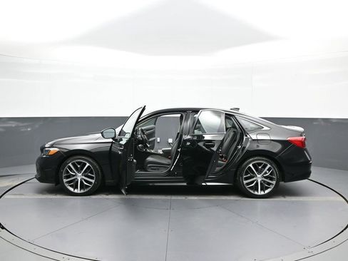 Used 2023 Honda Civic Touring image 43