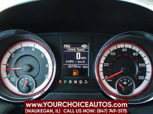 Used 2015 Dodge Grand Caravan SXT w/ Rear Park Assist Package FWD image 23