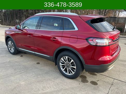 Used 2019 Lincoln Nautilus Select image 3