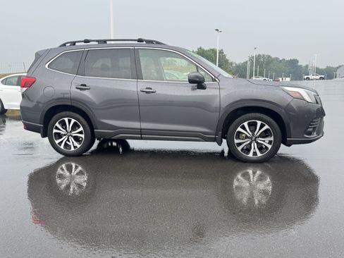 Certified 2022 Subaru Forester Limited w/ Popular Package #2 AWD/4WD image 3