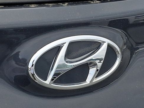 Certified 2023 Hyundai Kona Limited AWD/4WD image 29