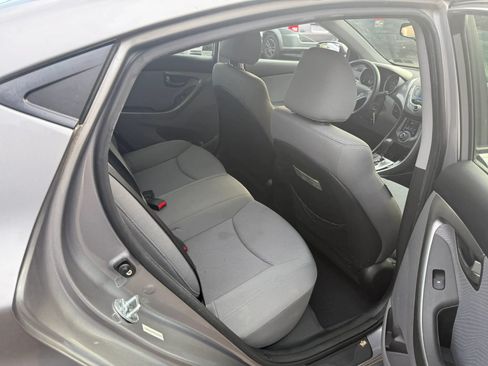 Used 2013 Hyundai Elantra GLS w/ Preferred Pkg FWD image 14