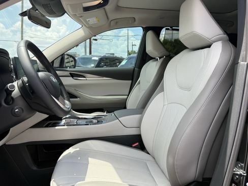 Certified 2026 INFINITI QX60 Luxe w/ Cargo Package image 12