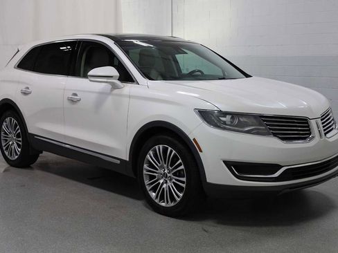 Used 2016 Lincoln MKX Reserve w/ Climate Package image 12