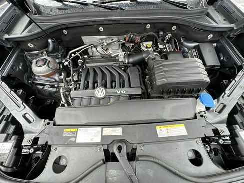 Used 2023 Volkswagen Atlas SEL R-Line image 20