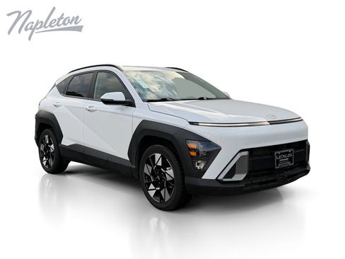Used 2025 Hyundai Kona SEL FWD image 8