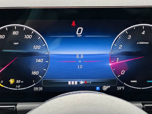 New 2025 Mercedes-Benz GLA 250 image 29