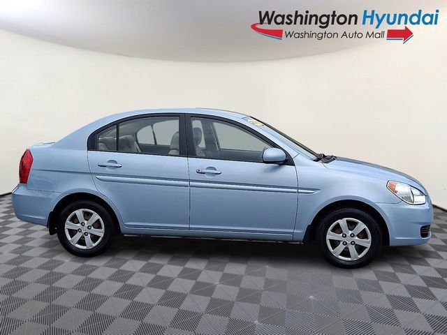 Used 2011 Hyundai Accent GLS FWD image 7