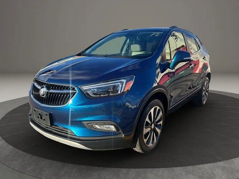 Used 2019 Buick Encore Essence image 1