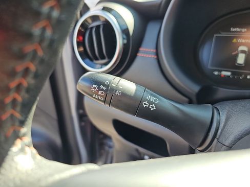 Used 2023 Nissan Kicks SR FWD image 29