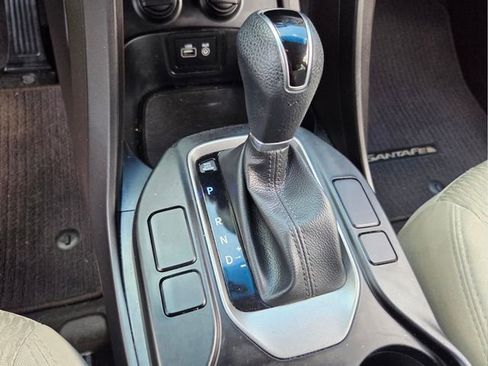 Used 2018 Hyundai Santa Fe Sport FWD image 26