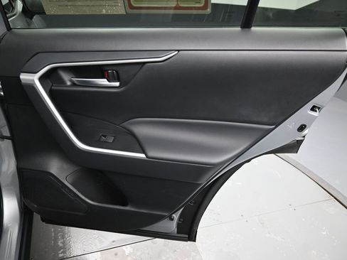 Certified 2025 Toyota RAV4 XLE Premium image 36