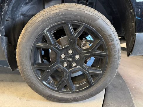 Used 2025 Ford Maverick XLT w/ Black Appearance Package AWD/4WD image 25