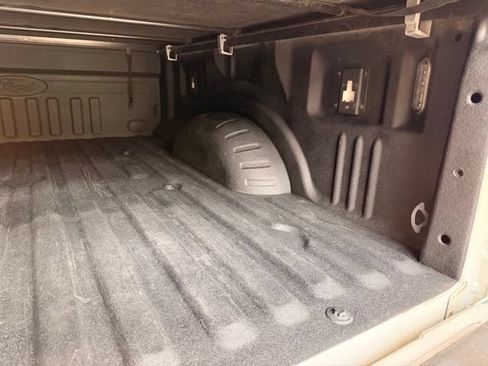 Used 2019 Ford F250 Lariat AWD/4WD image 9