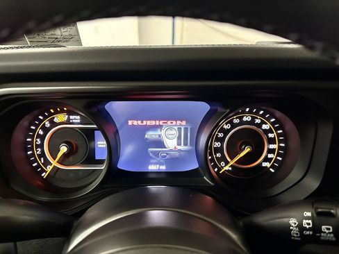 Used 2025 Jeep Wrangler Rubicon AWD/4WD image 33