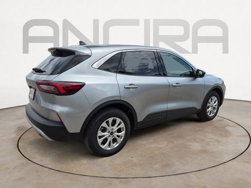 Used 2024 Ford Escape Active FWD image 10