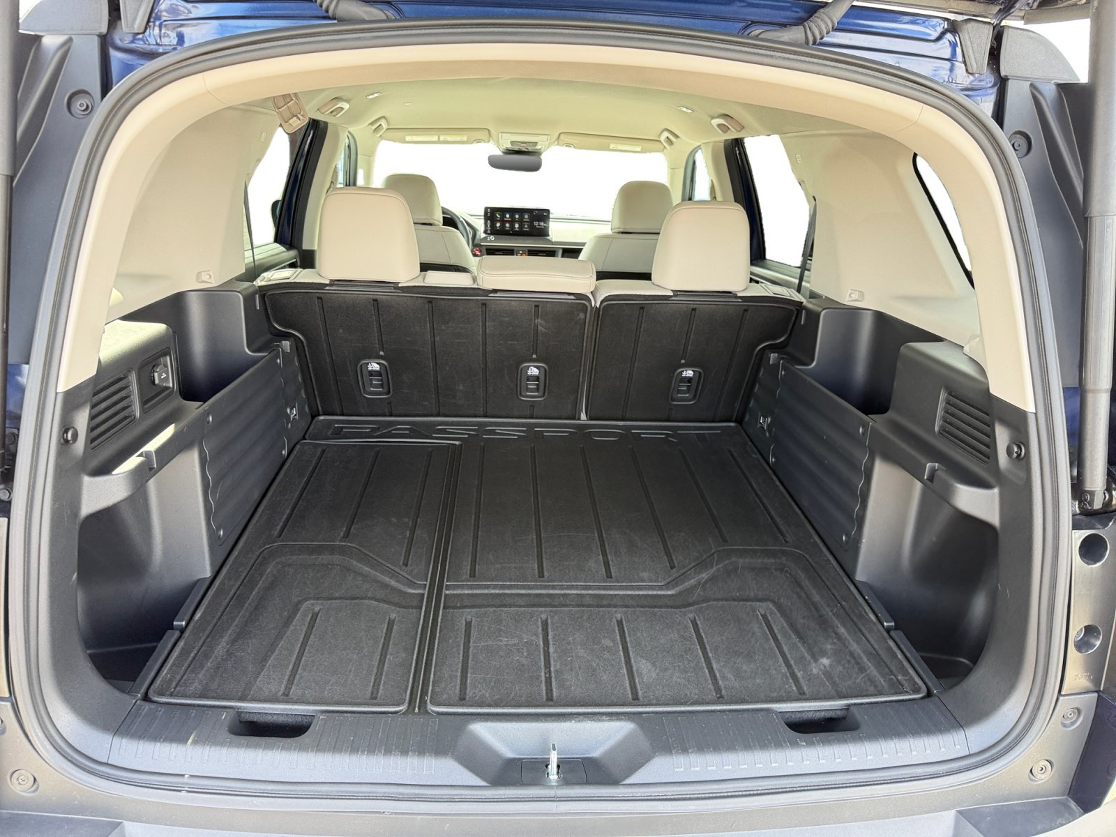 Used 2026 Honda Passport RTL image 17