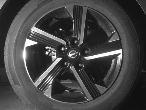 Used 2025 Nissan Sentra SV image 14