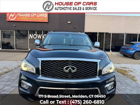 Used 2015 INFINITI QX80 4WD w/ Deluxe Technology Package image 2