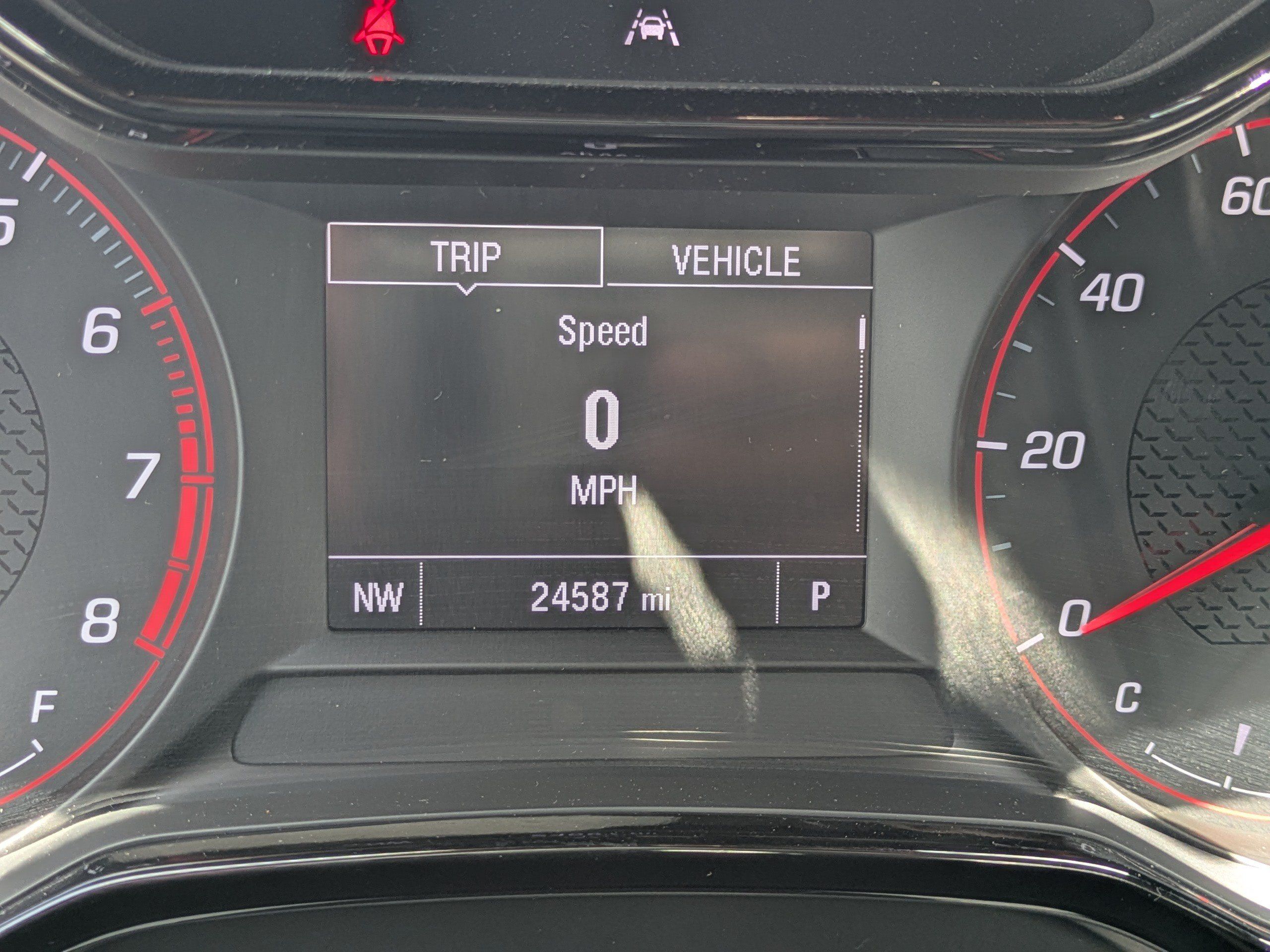 Used 2024 Chevrolet Trax RS w/ Driver Confidence Package FWD image 24