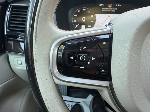 Used 2018 Volvo XC90 T6 Momentum w/ Convenience Package AWD/4WD image 29